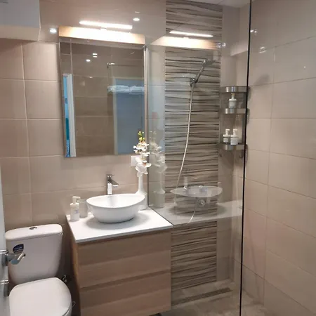 Quince Apartament Bor