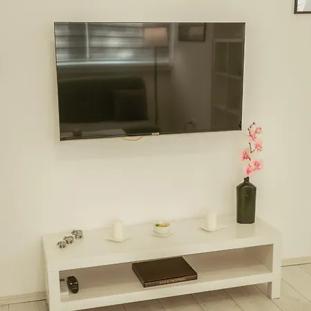 Apartament Quince Bor