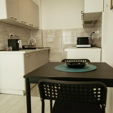 Quince Apartment